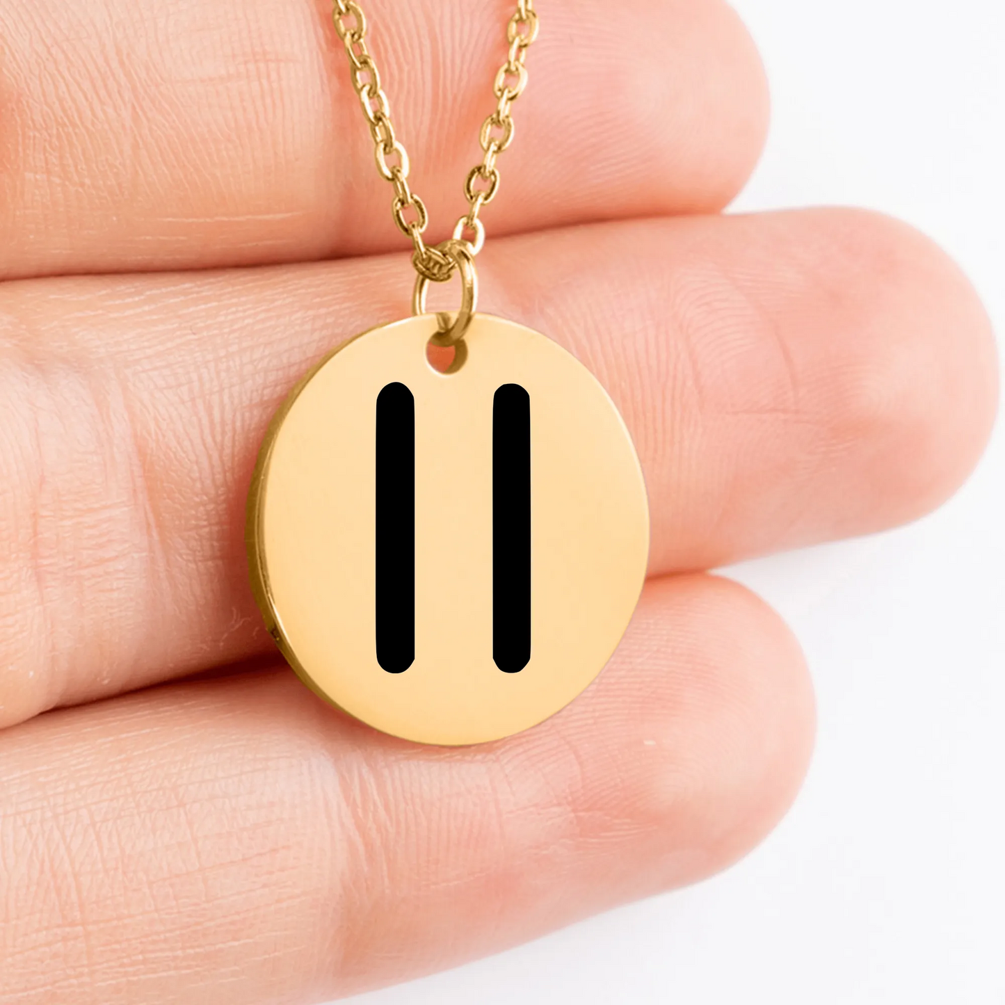 Custom charm necklace with Pause symbol for trendy fashion