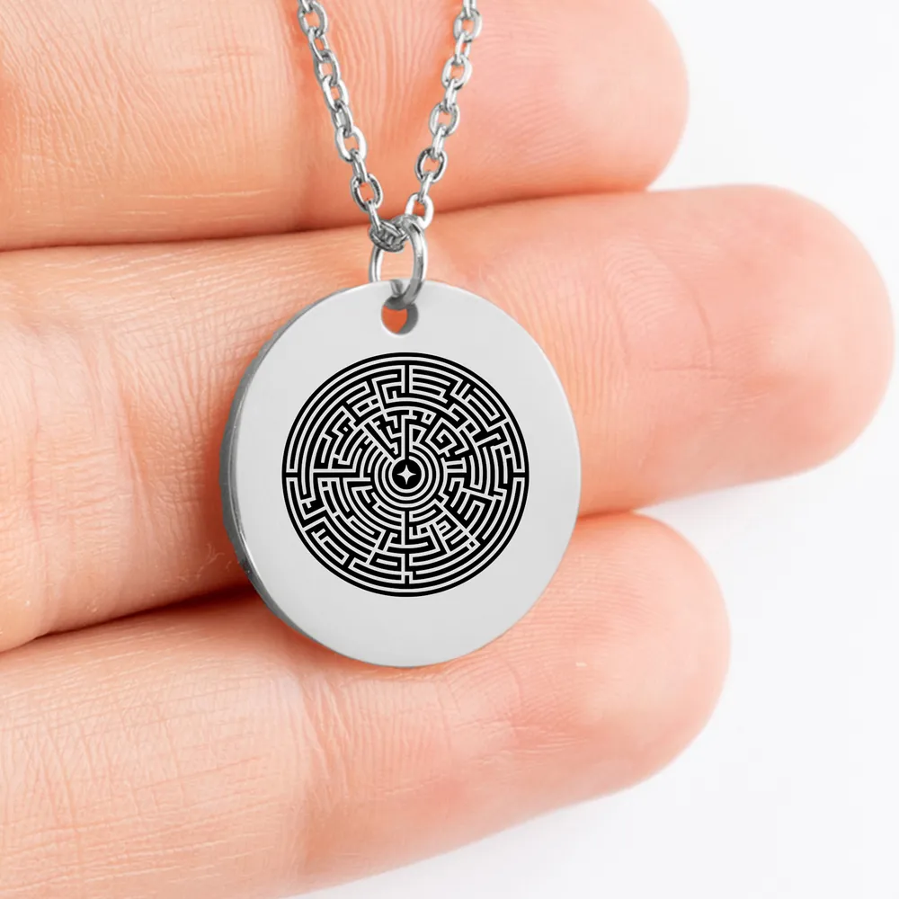 Custom labyrinth pendant necklace for gift idea