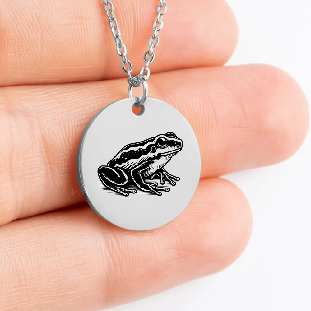 Personalized Coqui Frog Amulet Medallion Necklace - Gift for Nature Lovers