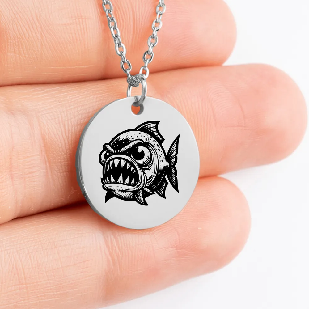 Eye-catching Piranha pendant necklace for men who love nature