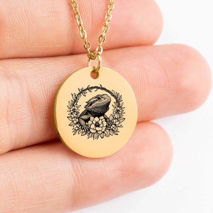 Exquisite Bearded Dragon necklace accessory for enthusiasts